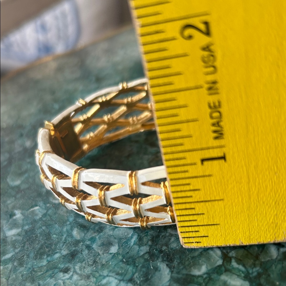 Gold-tone & White Enamel Woven Openwork Hinged Bangle Bracelet - Picture 3 of 8